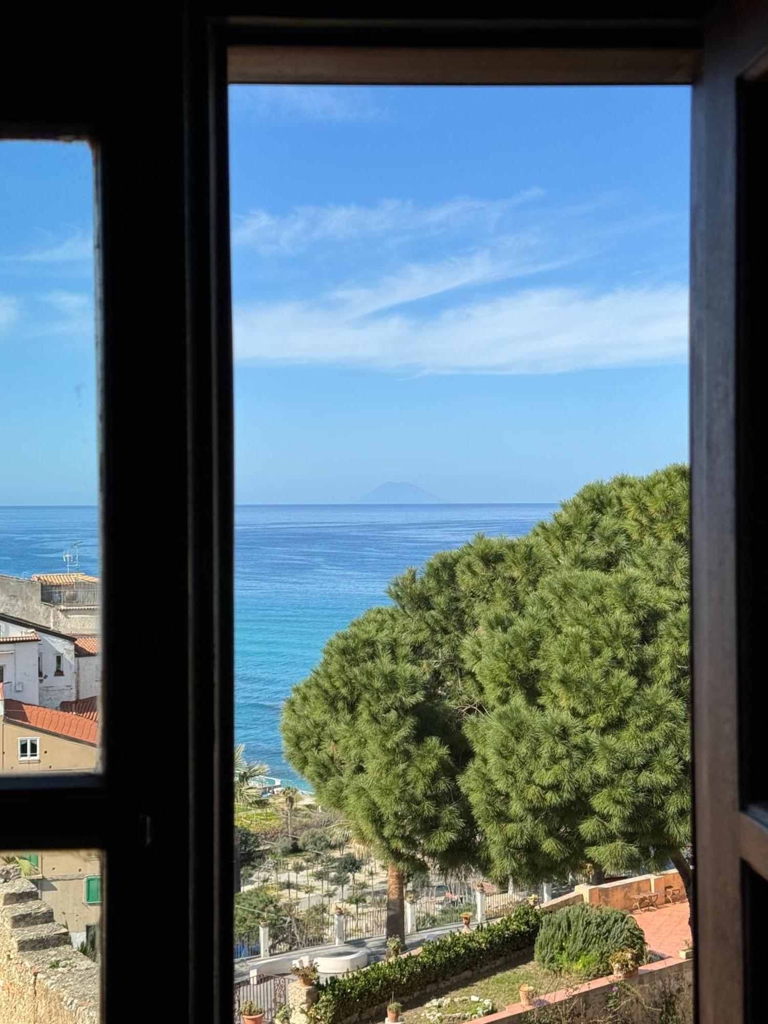 B&B Rivellini Tropea Exterior foto